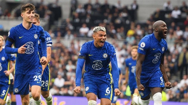 Chelsea là đối thủ lớn nhất của Man City ở Premier League mùa tới