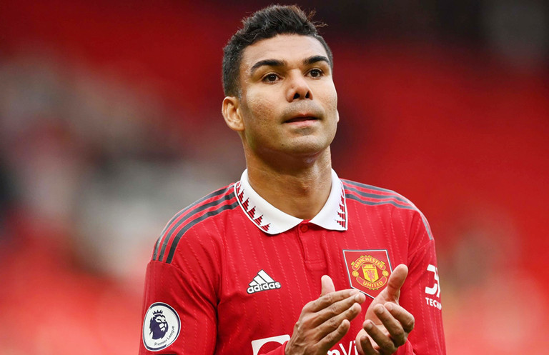 MU thanh lý Casemiro theo cách khó tin