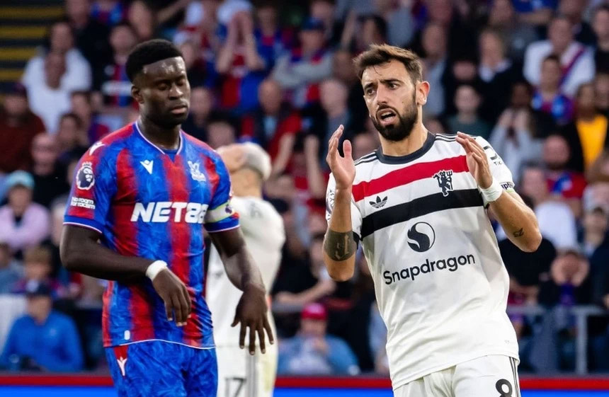 Phung phí cơ hội, MU bị Crystal Palace cầm hòa