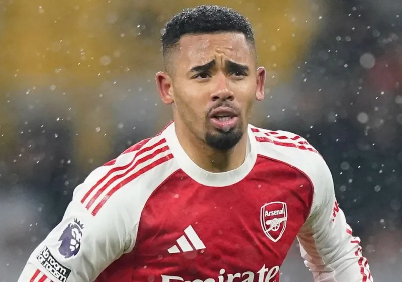 Arsenal thanh lý hàng loạt sau chung kết Champions League
