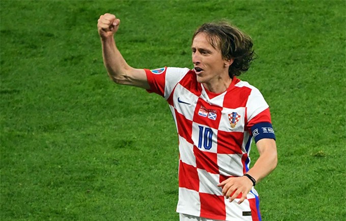 Đội hình tiêu biểu vòng bảng EURO 2020: Ronaldo điểm số cao nhất