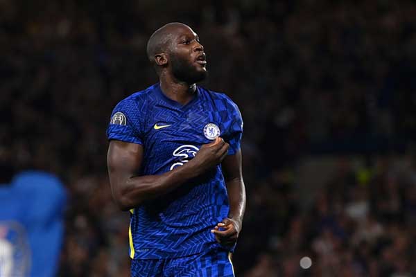 Lukaku lập công, Chelsea thắng trận ra quân Champions League