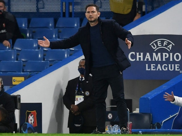 Lampard trách cầu thủ chủ quan